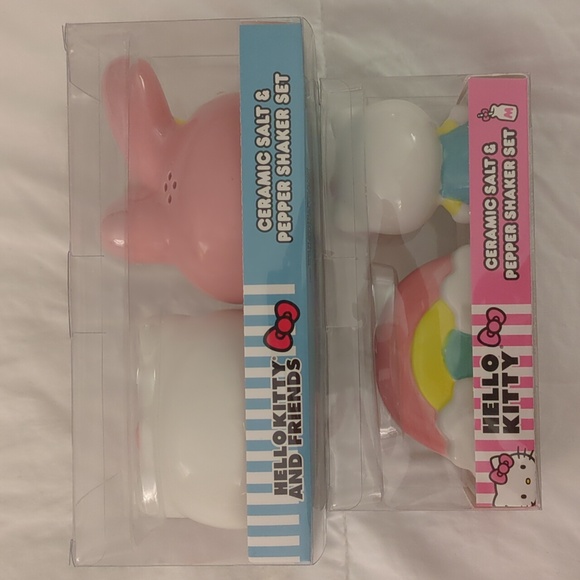 Hello Kitty And Friends Salt & Pepper Shaker Set - Picture 3 of 4